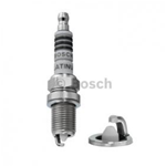 BOSCH 0 242 235 556 Candela accensione (Impianto di accensione)